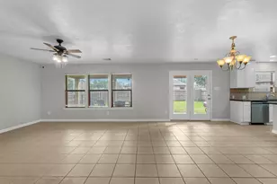 6730 Crescent Creek Ln, Katy, TX 77449 - Photo 7