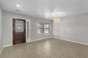 6730 Crescent Creek Ln, Katy, TX 77449 - Photo 5