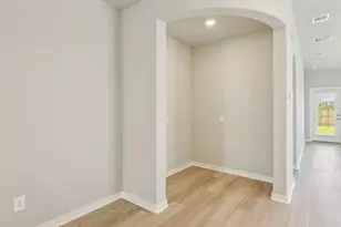 18471 Lndg Mdws Ln, New Caney, TX 77357 - Photo 9