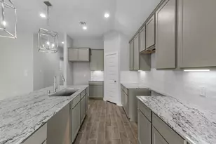 810 Orchard Vale Rd, Rosharon, TX 77583 - Photo 5