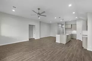 810 Orchard Vale Rd, Rosharon, TX 77583 - Photo 9