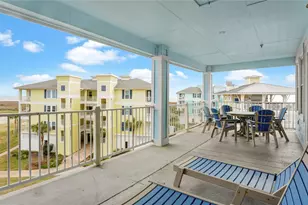 4131 Pointe W Dr, Galveston, TX 77554 - Photo 11