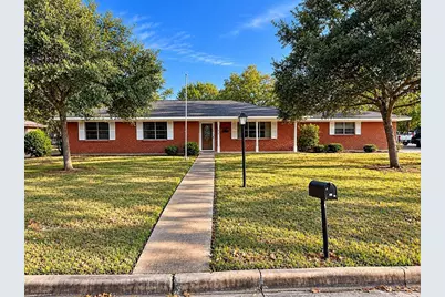107 Franklin Street, Weimar, TX 78962 - Photo 1