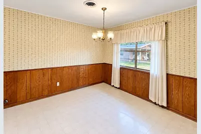 107 Franklin Street, Weimar, TX 78962 - Photo 5