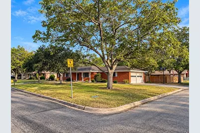107 Franklin Street, Weimar, TX 78962 - Photo 19
