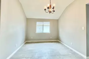 10422 Iris Lake Ct, Houston, TX 77070 - Photo 11