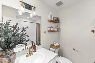 2224 Still Bend Ln Ln, League City, TX 77573 - Photo 23