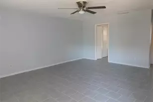 414 1st St, Galveston, TX 77550 - Photo 5