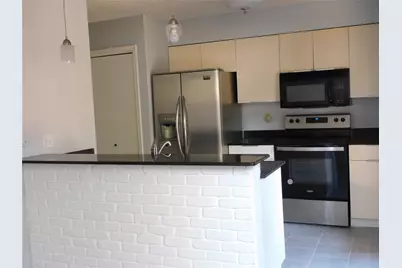 414 1st Street, Galveston, TX 77550 - Photo 3