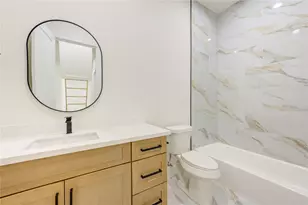 9007 Noel St, Houston, TX 77033 - Photo 27