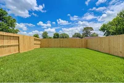 9007 Noel Street #A/B, Houston, TX 77033 - Photo 47