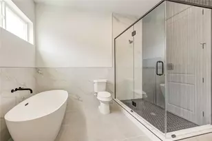 9007 Noel St, Houston, TX 77033 - Photo 45