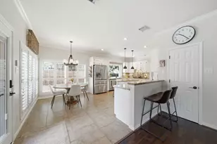 2211 Crimson Cove Ct, League City, TX 77573 - Photo 9