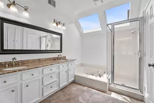7635 Ameswood Rd, Houston, TX 77095 - Photo 21