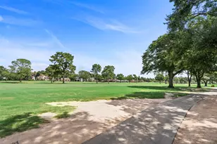 7635 Ameswood Rd, Houston, TX 77095 - Photo 33
