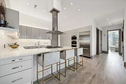 1600 Post Oak Boulevard #1802, Houston, TX 77056 - Photo 3