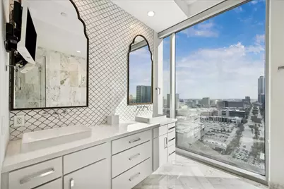 1600 Post Oak Boulevard #1802, Houston, TX 77056 - Photo 33