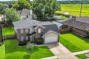 2903 Queen Victoria St, Pearland, TX 77581 - Photo 27
