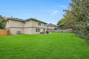 2903 Queen Victoria St, Pearland, TX 77581 - Photo 25