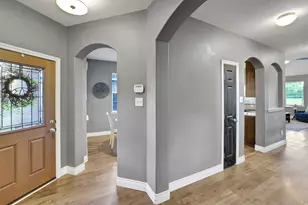 4618 Legends Bay Dr, Baytown, TX 77523 - Photo 5