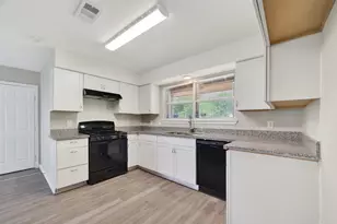17106 Sunshine St, Houston, TX 77049 - Photo 7