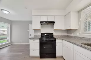 17106 Sunshine St, Houston, TX 77049 - Photo 9