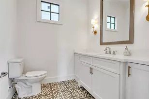 1111 Rosine St, Houston, TX 77019 - Photo 17