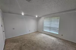2715 Ashington Dr, Houston, TX 77067 - Photo 31