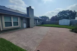 2715 Ashington Dr, Houston, TX 77067 - Photo 37