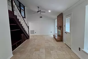 2715 Ashington Dr, Houston, TX 77067 - Photo 11