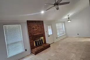 2715 Ashington Dr, Houston, TX 77067 - Photo 5