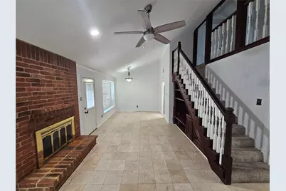 2715 Ashington Drive, Houston, TX 77067 - Photo 9