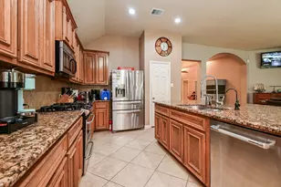 5324 Troutline Ln, Rosenberg, TX 77471 - Photo 9