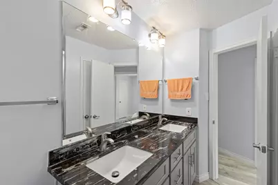 15119 Plaza Libre Drive, Houston, TX 77083 - Photo 23