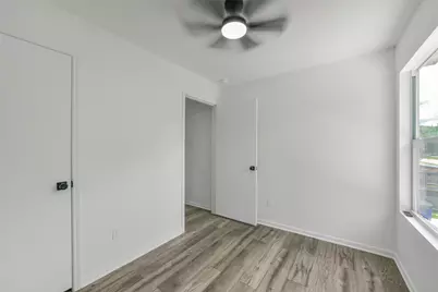 2811 Packard Elm Street, Houston, TX 77038 - Photo 33