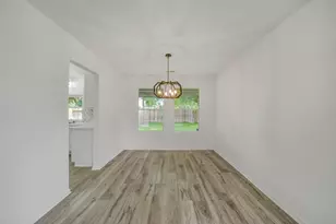 2811 Packard Elm St, Houston, TX 77038 - Photo 7