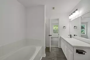 2811 Packard Elm St, Houston, TX 77038 - Photo 25