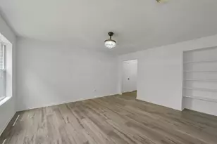 2811 Packard Elm St, Houston, TX 77038 - Photo 7