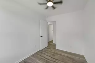 2811 Packard Elm St, Houston, TX 77038 - Photo 29