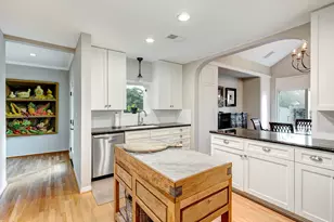 2215 Wroxton Rd, Houston, TX 77005 - Photo 11