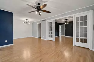 2615 Marilee Ln, Houston, TX 77057 - Photo 3