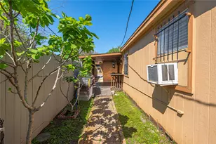 8606 Guinevere St, Houston, TX 77029 - Photo 31