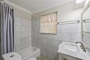 8606 Guinevere St, Houston, TX 77029 - Photo 15