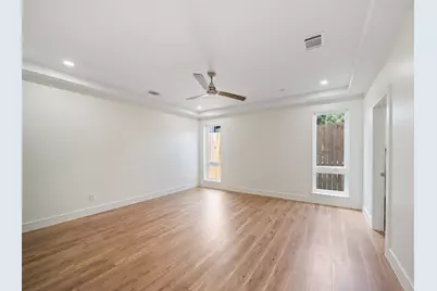 4208 Driscoll Street, Houston, TX 77098 - Photo 9
