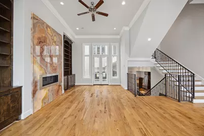 114 Calle Catalina Place, Houston, TX 77007 - Photo 5