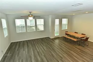 9907 Smokehouse Silo Ln, Houston, TX 77080 - Photo 7