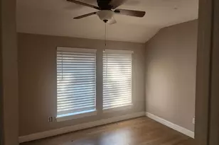 9902 Kings Walk Round, Houston, TX 77070 - Photo 13