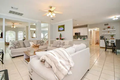 3151 Mossy Elm Court, Houston, TX 77059 - Photo 9