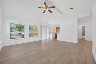 9303 Autumn Harvest Dr, Houston, TX 77064 - Photo 5