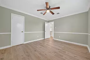 9303 Autumn Harvest Dr, Houston, TX 77064 - Photo 17